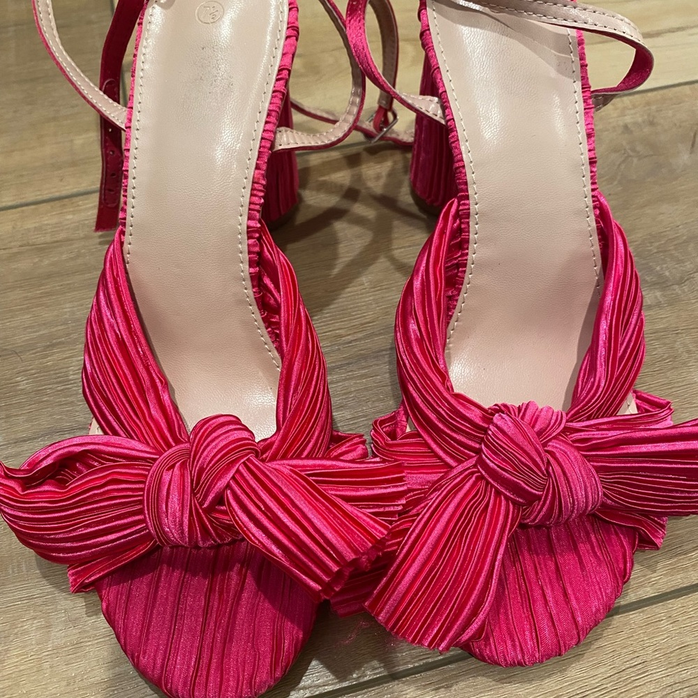 Pink heels